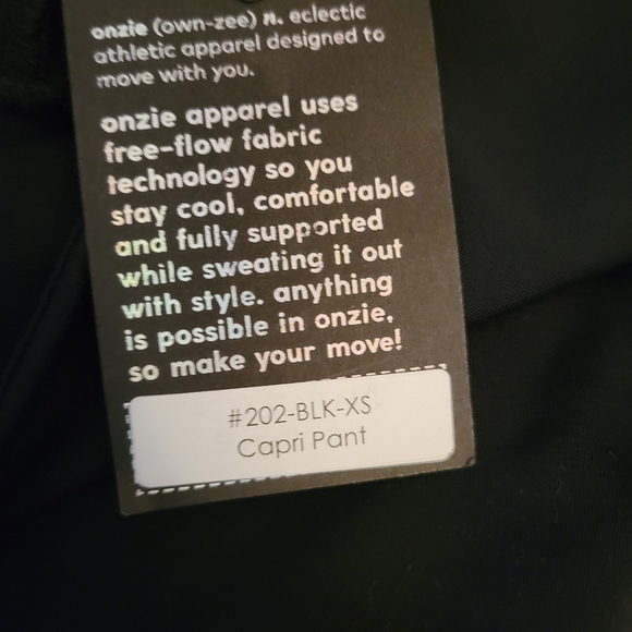 Onzie Capri Pant Size XS NWT - Picture 4 of 6